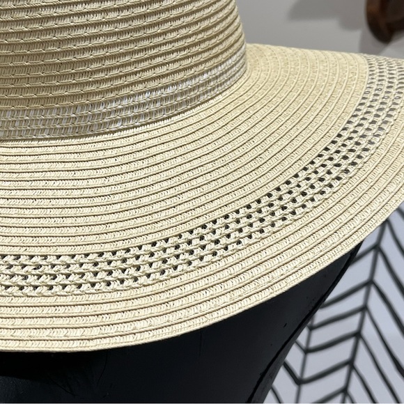 NWT Free Authority Outdoors Floppy Tan Sun Hat with UPF 50+, OSFM - Picture 3 of 15